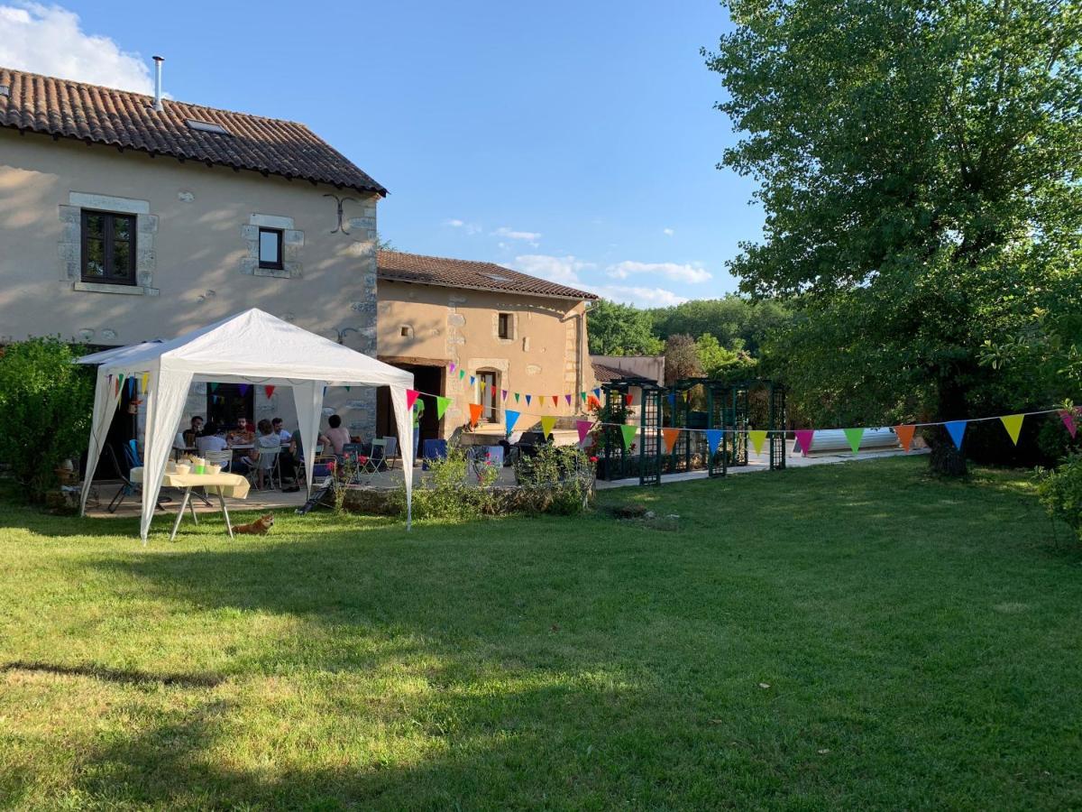 Grande Villa Au Coeur De La Dordogne Paussac-et-Saint-Vivien Exteriér fotografie